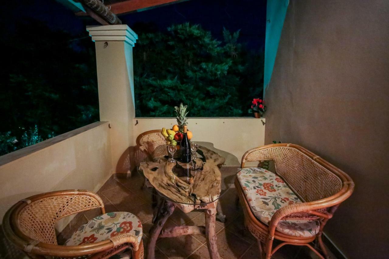 Unique View Maisonette Akrotiri  Exterior photo